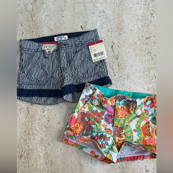 Girl’s Size 4T Oshkosh Shorts Bundle - Picture 1 of 6